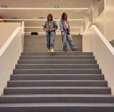 Ziemassvētku brīvlaiks jau tuvojas – atlikušas tikai dažas nedēļas!  Noskaties jauno #ČēČēTV epizodi un iepazīsties ar Ziemassvētku “must-have” aktivitātēm.